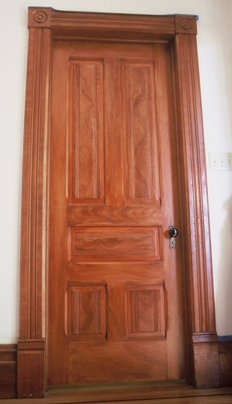 1800's faux wood grain door in Healdsburg
